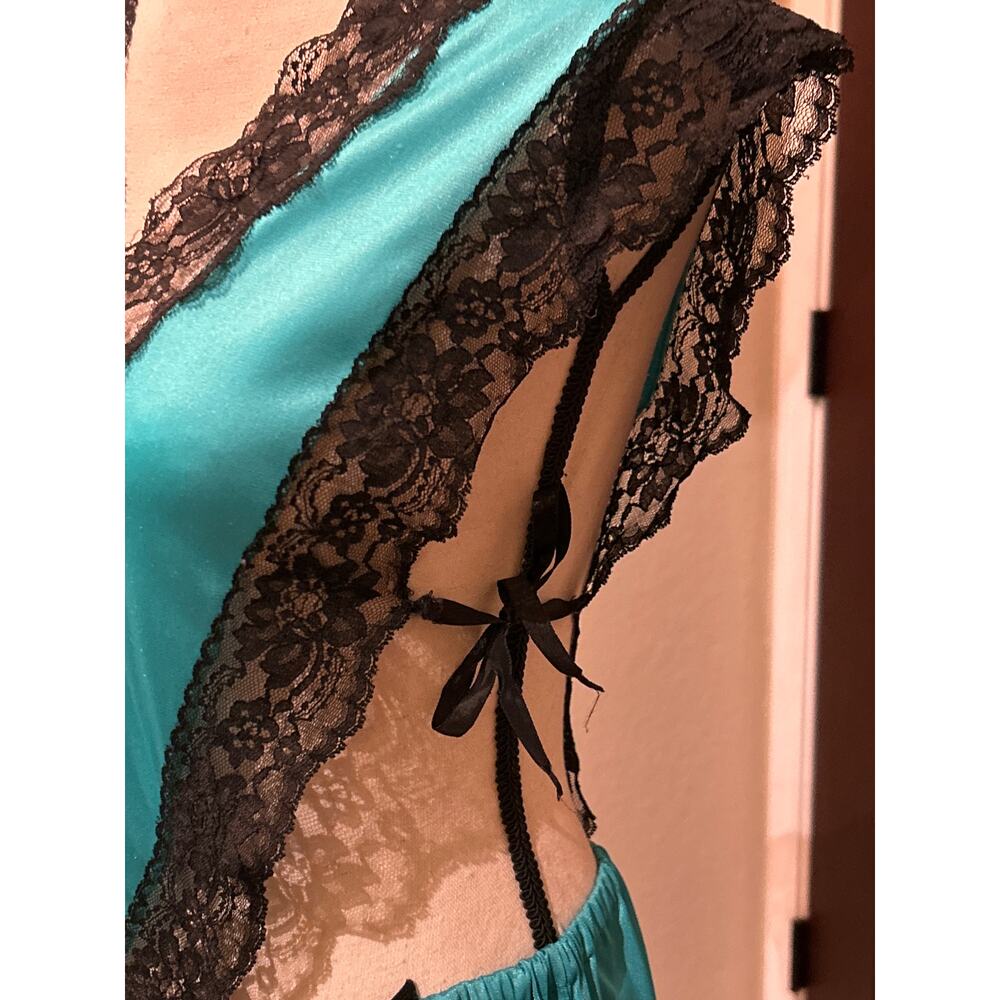 Vintage 80s 90s Black & Turquoise Sexy Nightie - Picture 2 of 10
